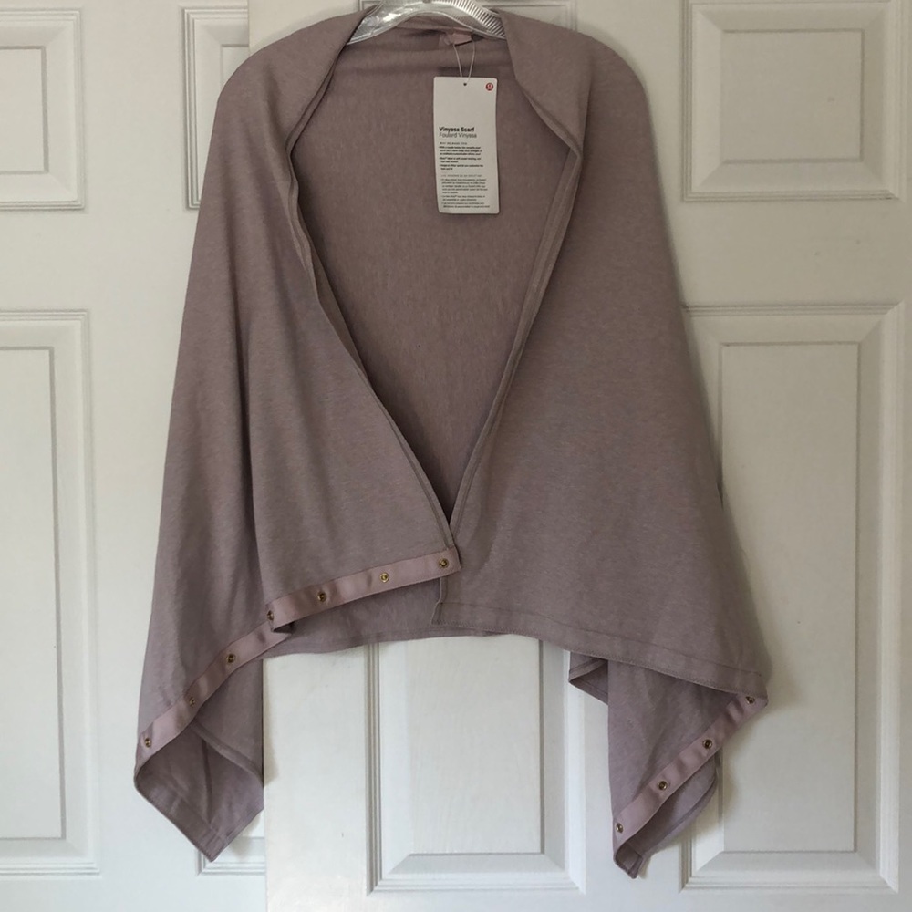 NWT Lululemon Vinyasa Scarf (Heathered Purple)